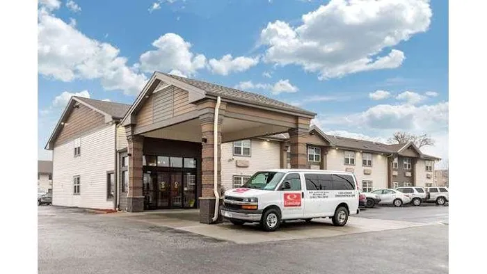 Econo Lodge Milwaukee Airport 5