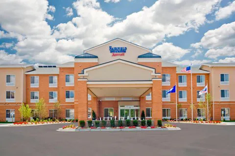 Fairfield Inn & Suites Milwaukee Airport 4