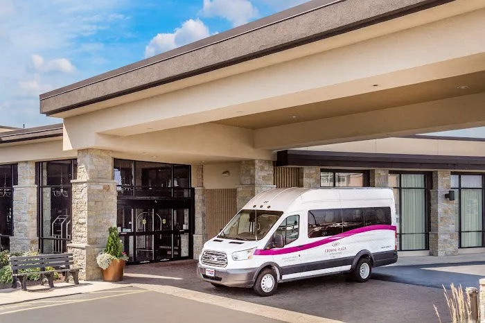 Crowne Plaza Milwaukee South by IHG 5