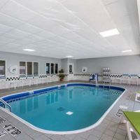 Comfort Inn Gurnee near Six Flags ico
