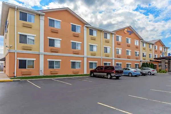 Comfort Inn Gurnee near Six Flags 4