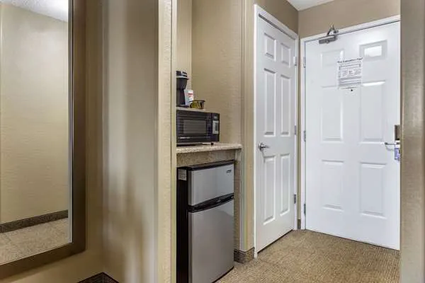 Comfort Inn Gurnee near Six Flags 4