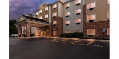 Comfort Suites Grayslake near Libertyville North