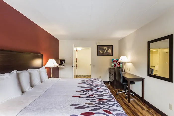 Red Roof Inn Milwaukee – Airport/ Oak Creek 4
