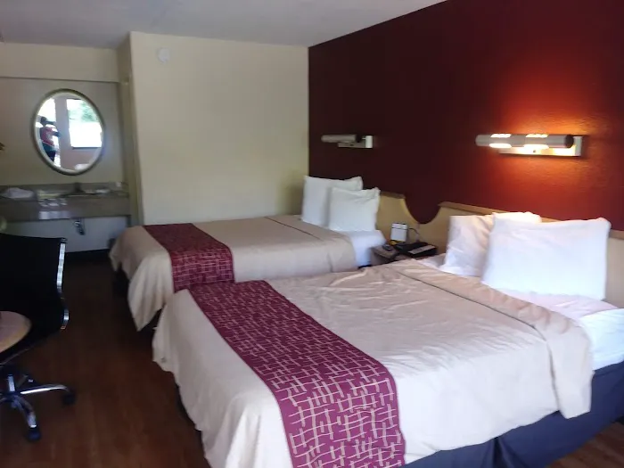 Red Roof Inn Milwaukee – Airport/ Oak Creek 4