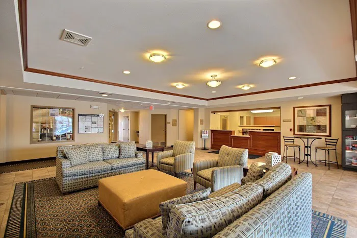 Candlewood Suites Milwaukee Airport-Oak Creek by IHG 4