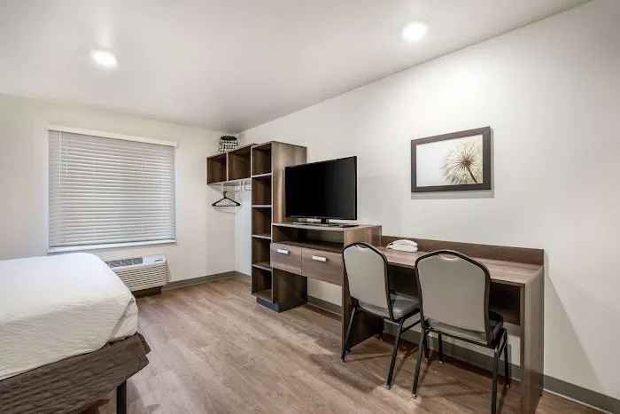 WoodSpring Suites Gurnee - Chicago 4