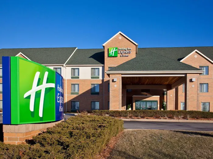 Holiday Inn Express & Suites Pleasant Prairie / Kenosha by IHG 4