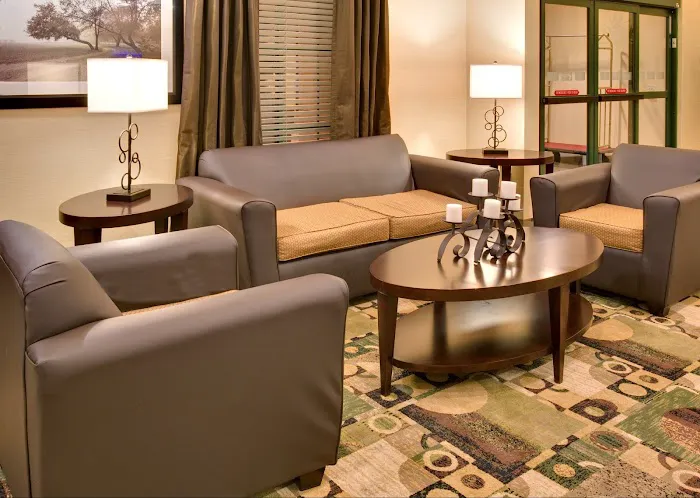 Holiday Inn Express & Suites Pleasant Prairie / Kenosha by IHG 4