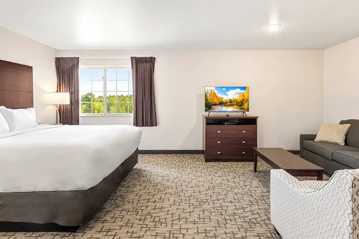 Boarders Inn & Suites by Cobblestone Hotels - Shawano 4