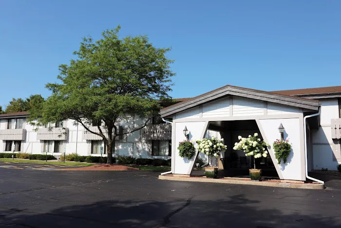 Shawano Four Seasons Hotel 4