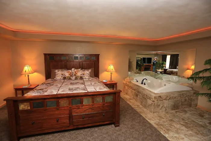 Shawano Four Seasons Hotel 4