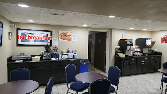 Haven Hotel Shawano WI 4