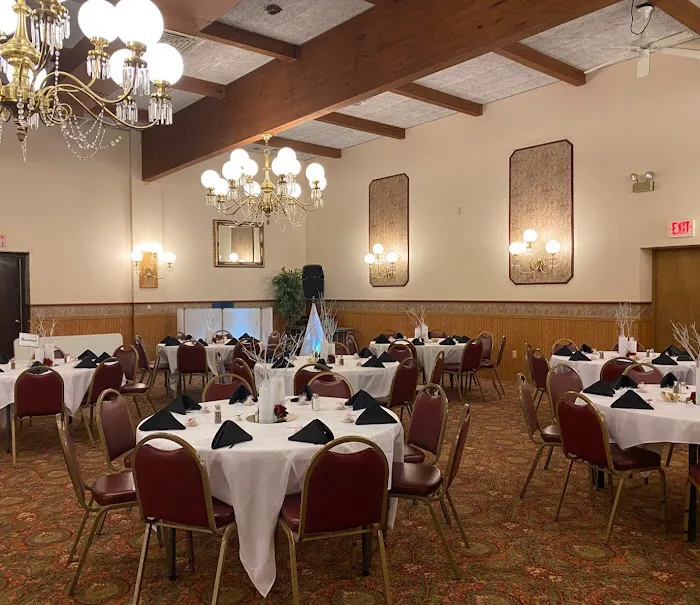 The Voyageur Inn and Conference Center 4