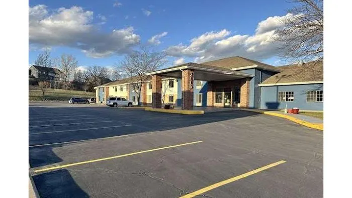 AmericInn by Wyndham Reedsburg 4