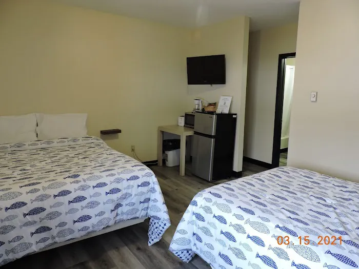 Water View Inn 4