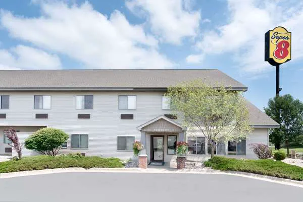Super 8 by Wyndham Sparta 4