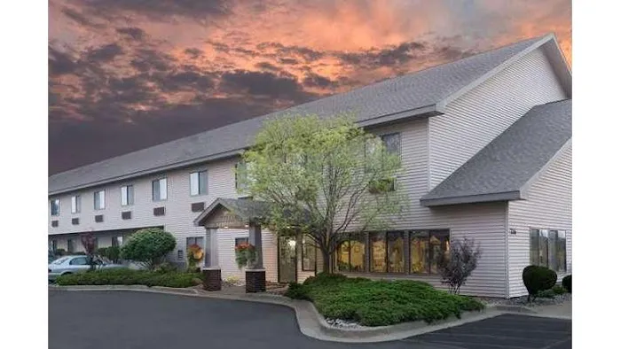 Super 8 by Wyndham Sparta 4
