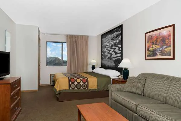 Super 8 by Wyndham Sparta 4