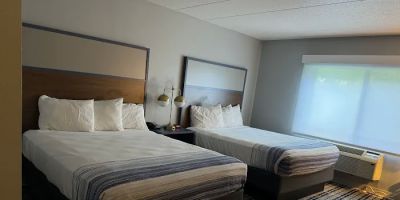 AmericInn by Wyndham West Salem