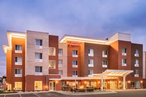TownePlace Suites Dubuque Downtown 5
