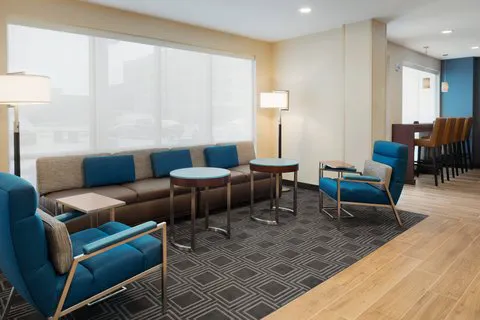 TownePlace Suites Dubuque Downtown 5