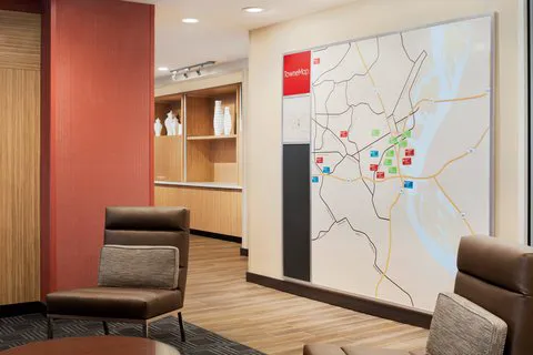 TownePlace Suites Dubuque Downtown 5