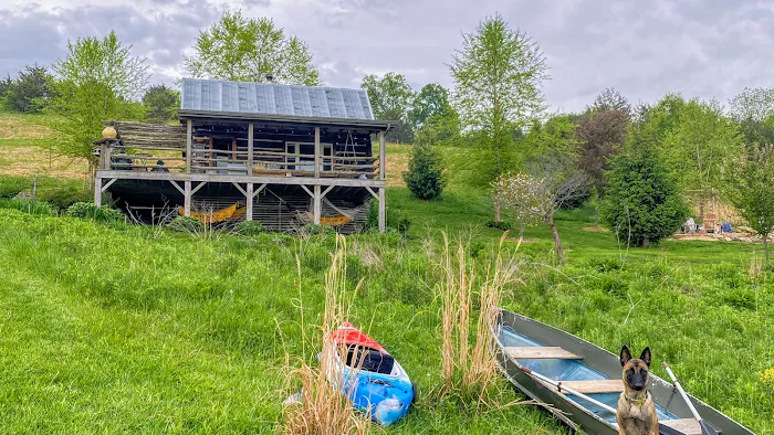 Empty Nest Cabin 4