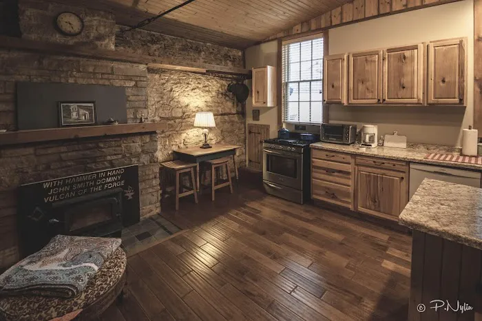 Iowa Stone House 4