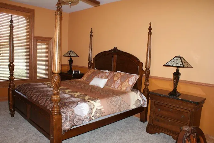 Fisher House Bed & Breakfast 4
