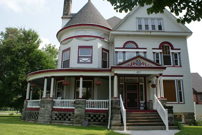 Fisher House Bed & Breakfast 4