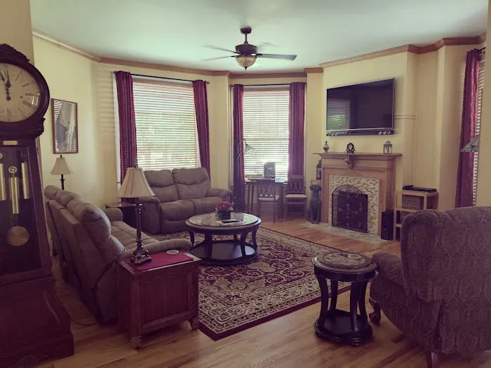 Fisher House Bed & Breakfast 4