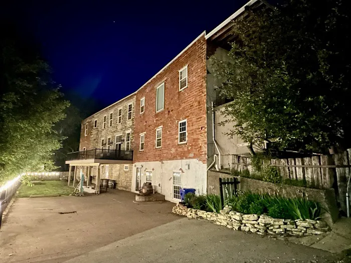 River Rock Inn 4