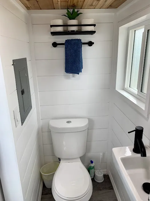 Riverview Vacation Rentals & Tiny Homes 4