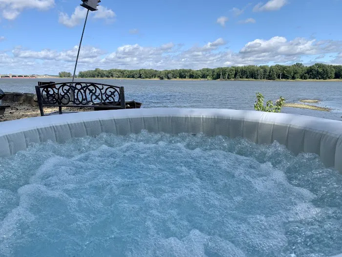 Riverview Vacation Rentals & Tiny Homes 4