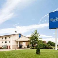 Travelodge by Wyndham Clinton Valley West Court ico