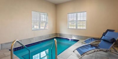 Americas Best Value Inn & Suites Racine