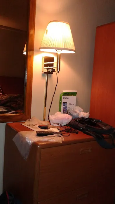 Riverside Inn Racine 4