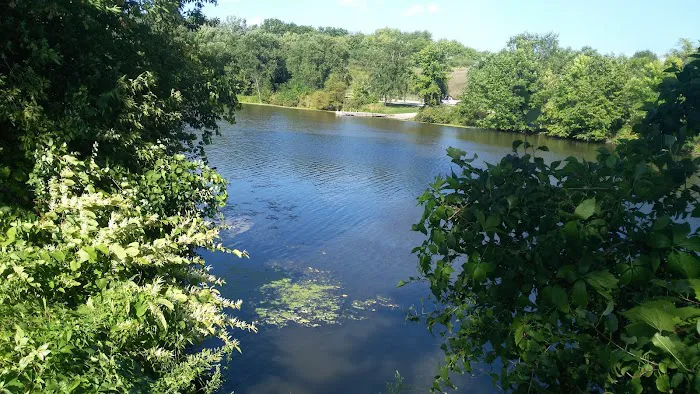 Riverside Inn Racine 4