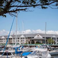 DoubleTree by Hilton Racine Harbourwalk ico