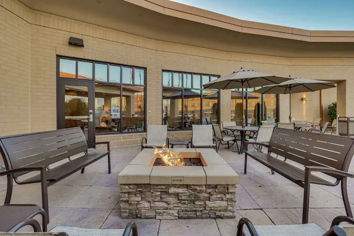 Hilton Garden Inn Milwaukee Airport 5