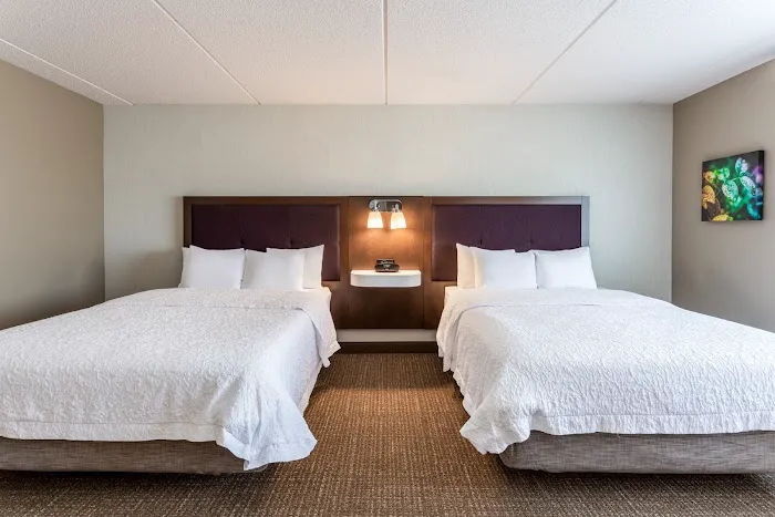 Hampton Inn & Suites Chicago-Libertyville 4