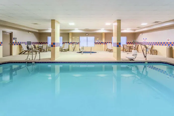 Hampton Inn & Suites Chicago-Libertyville 4