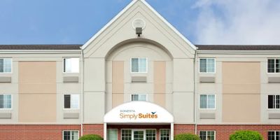 Sonesta Simply Suites Chicago Libertyville