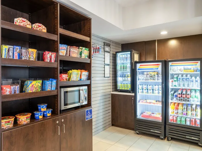 Holiday Inn Express & Suites Chicago-Libertyville by IHG 4