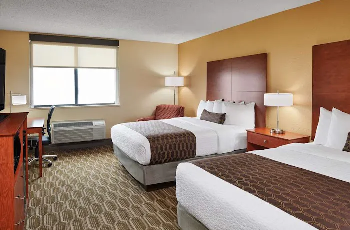 Best Western Plus Milwaukee Airport Hotel & Conference Center 5