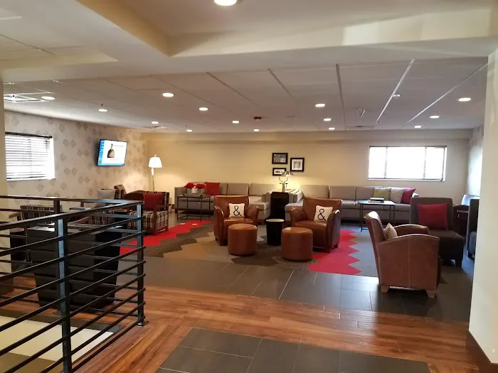 Four Points by Sheraton Milwaukee Airport 5