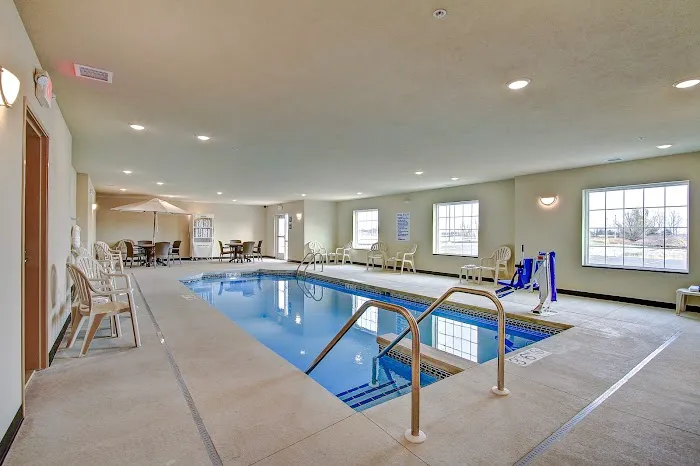 Cobblestone Hotel & Suites - Pulaski 4