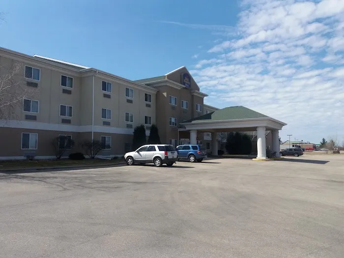 Best Western Plus Sparta Trail Lodge 4
