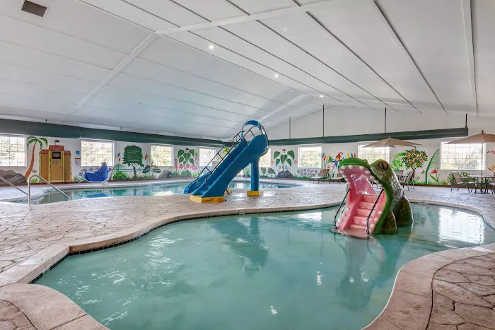 Best Western Plus Sparta Trail Lodge 4